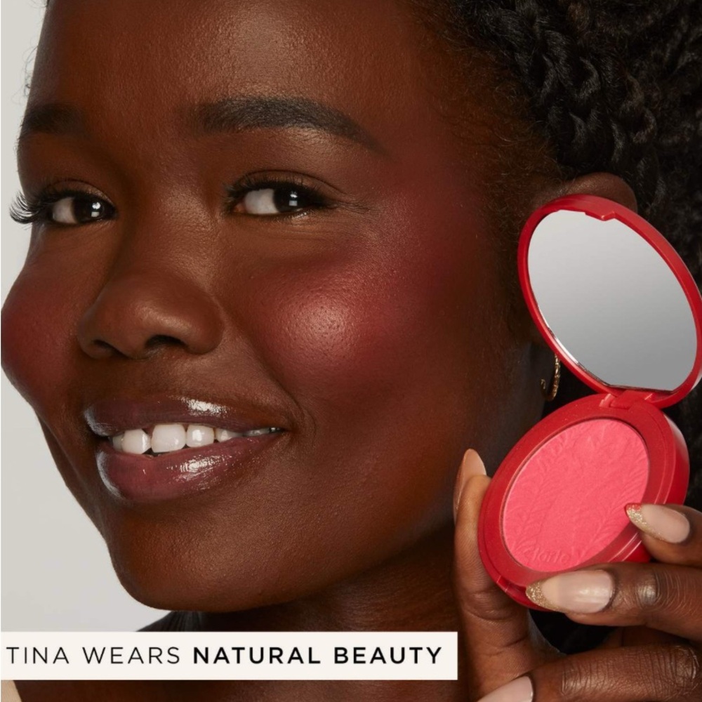 Natural Beauty Tarte Blush Pink Berry Brand New in Box - Picture 4 of 8